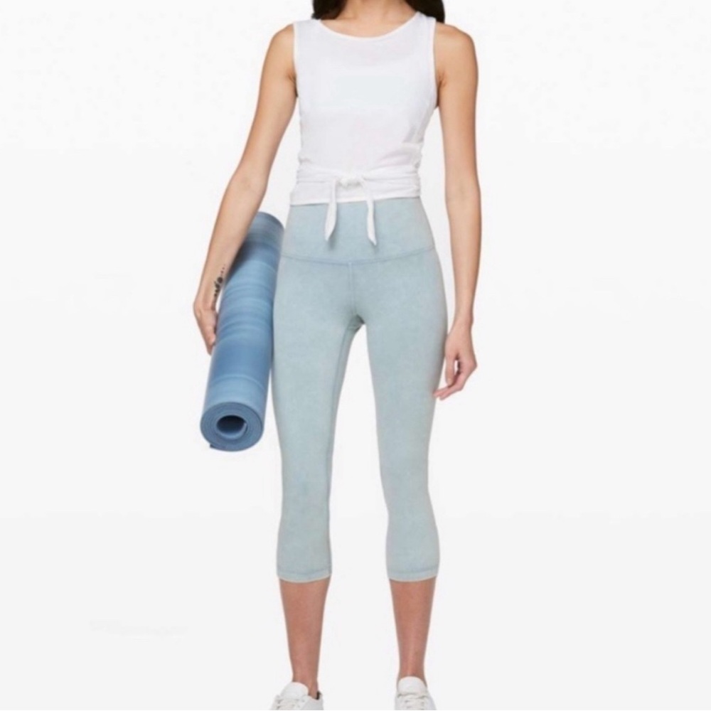 lululemon Wunder Under High Rise Crop *21" Size 8